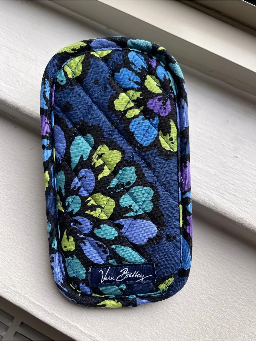 Vera Bradley Soft Quilted Sunglasses Case Sleeve Indigo Pop Floral Pattern - Picture 2 of 5
